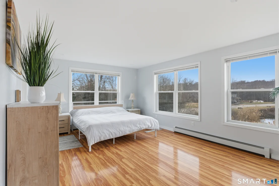 Photo of 178 Plain Hill Road