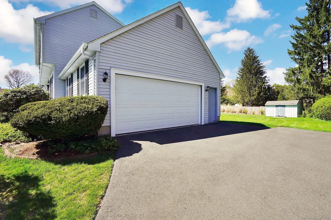 Photo of 79 Valley View Drive