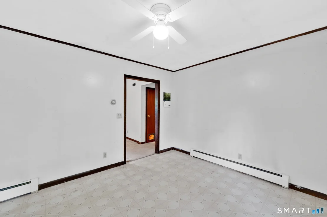 Photo of 64 Hoffman Road