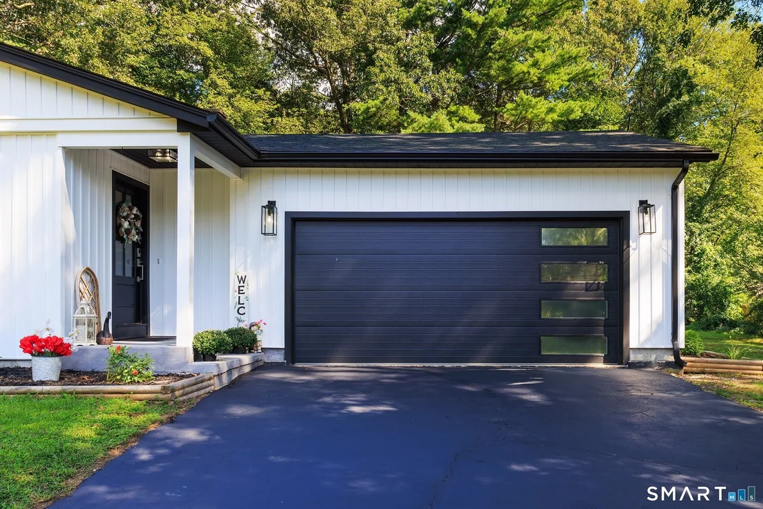 Photo of 478 Wauregan Road