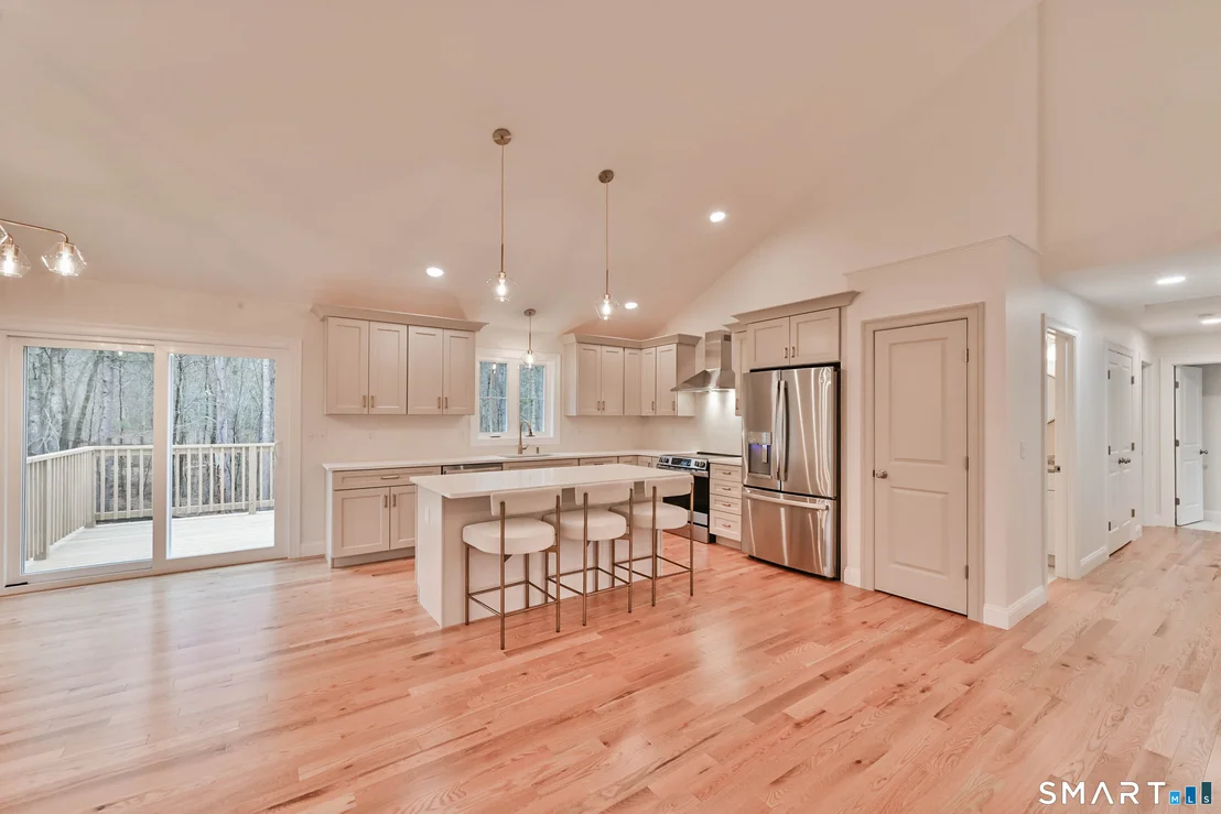 Photo of 187 Thompson Road