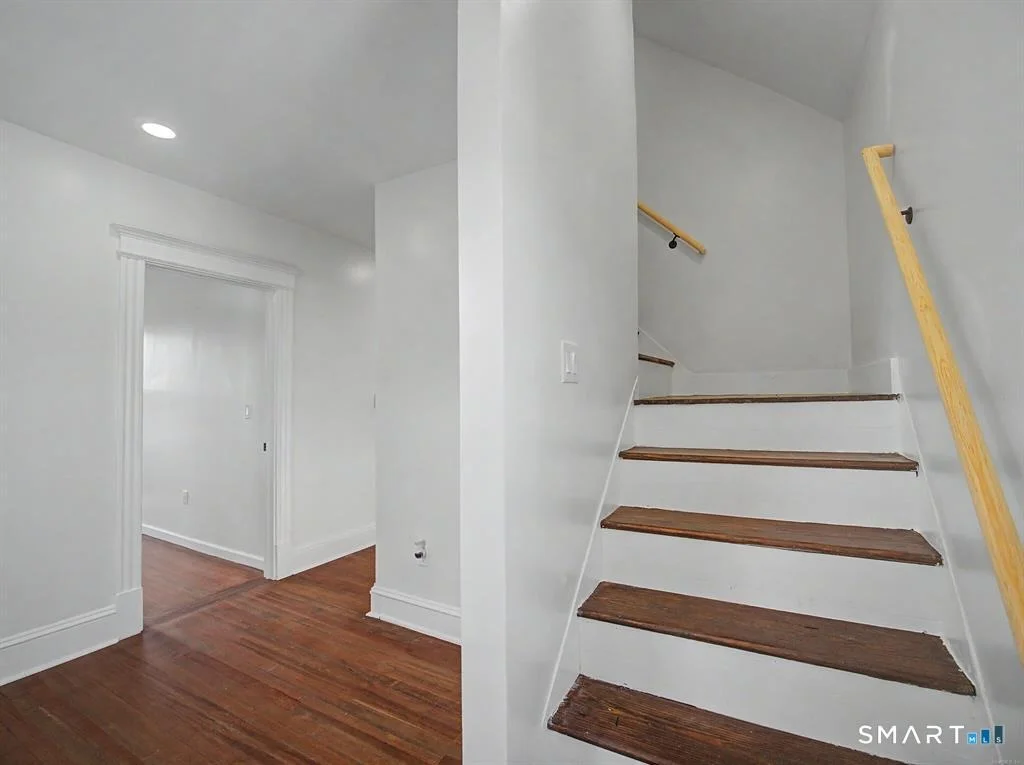 Photo of 61 Fairview Avenue