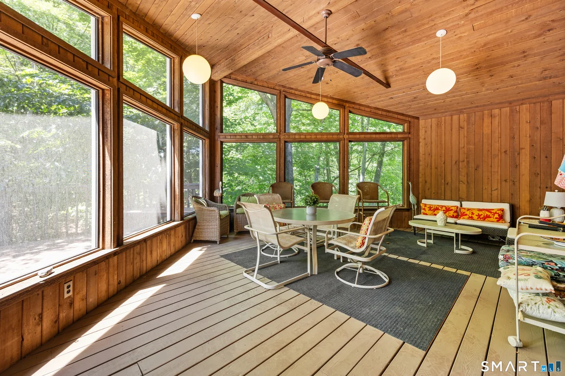 Photo of 25 Surrey Drive