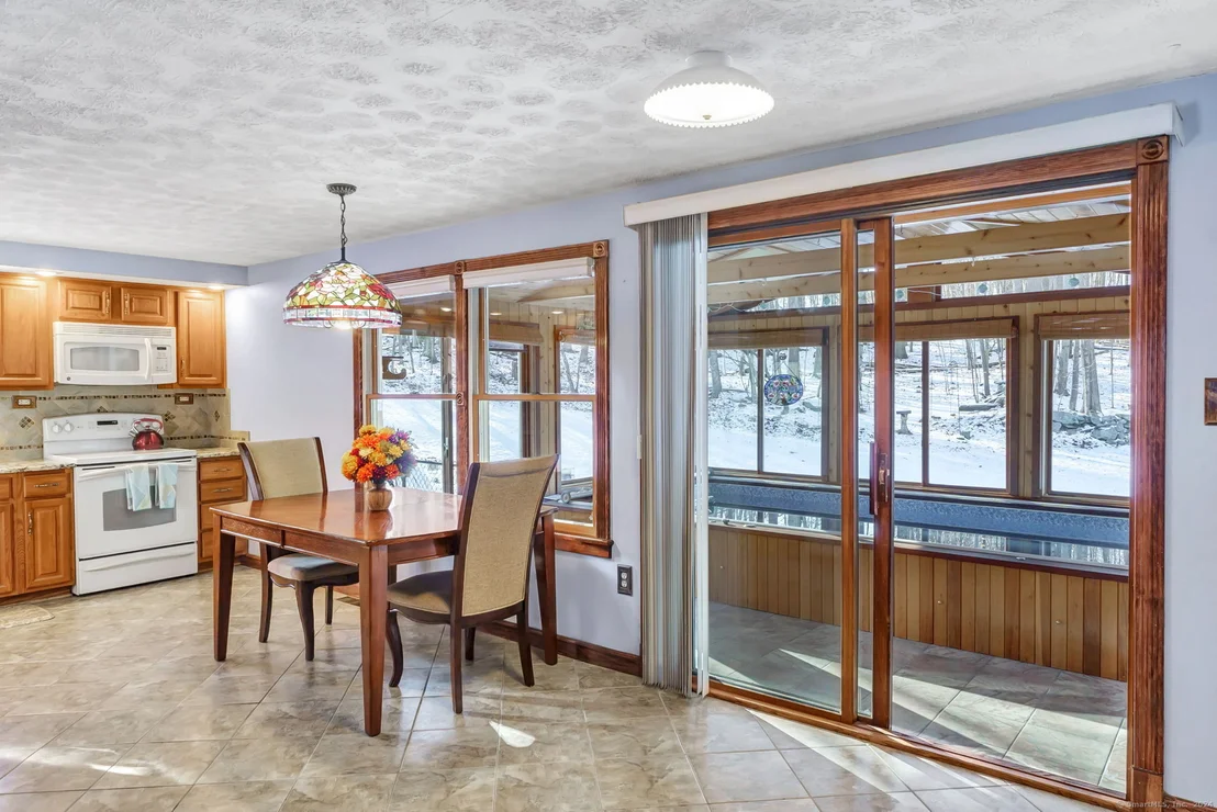 Photo of 6 Pinecrest Lane