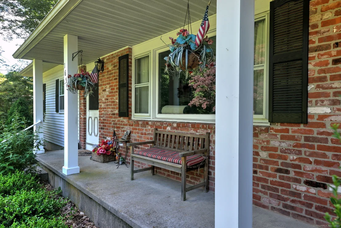 Photo of 1659 Turner Road
