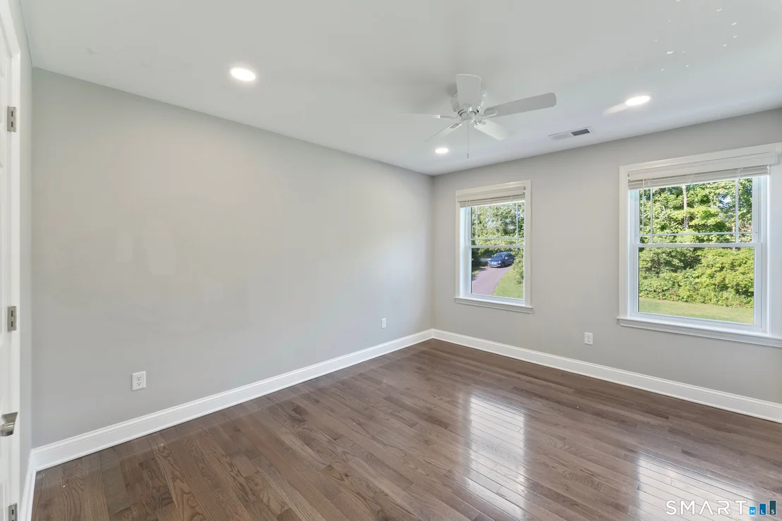 Photo of 456 Sterling Hill Road