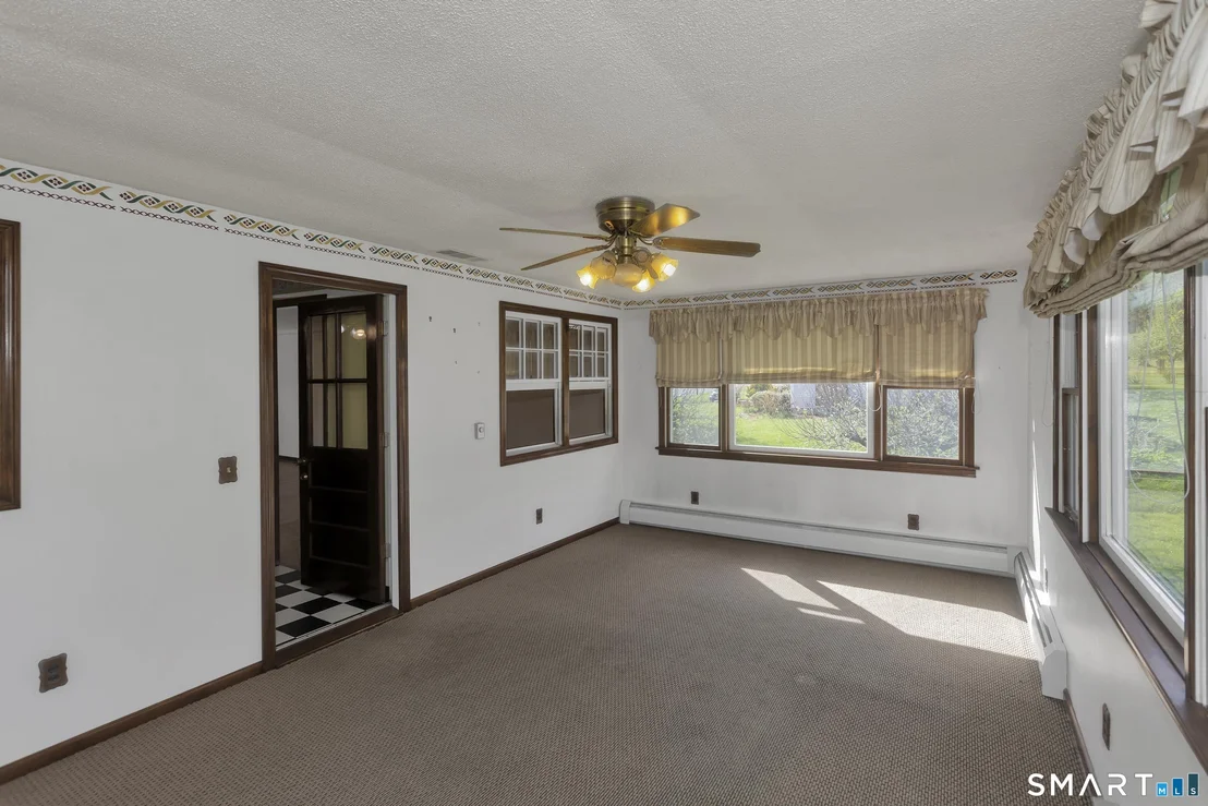 Photo of 4 Winthrop Road