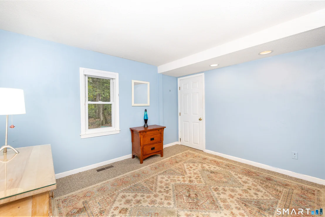 Photo of 37 Sassacus Road