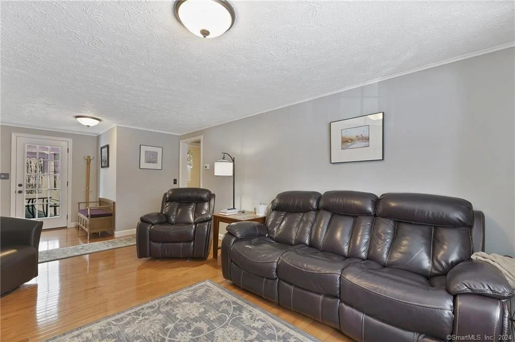 Photo of 92 Apple Road