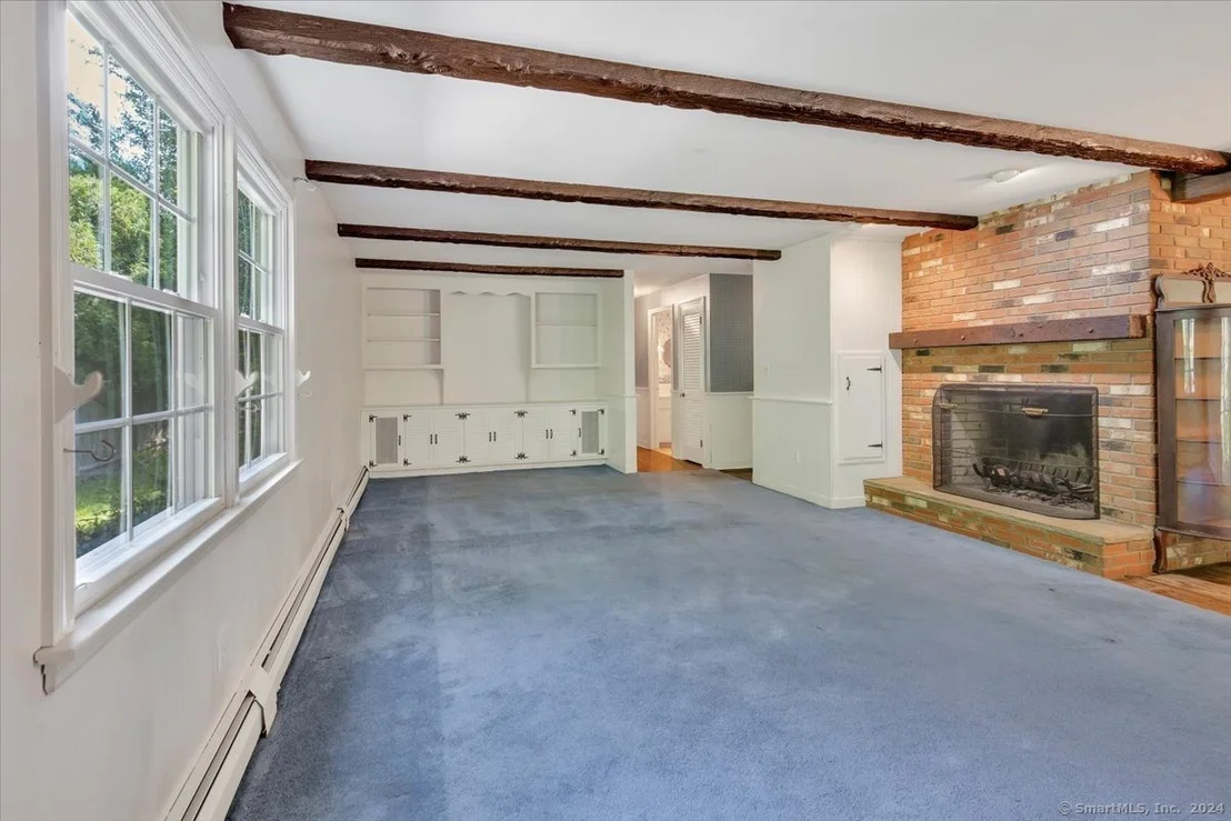 Photo of 102 Acer Drive