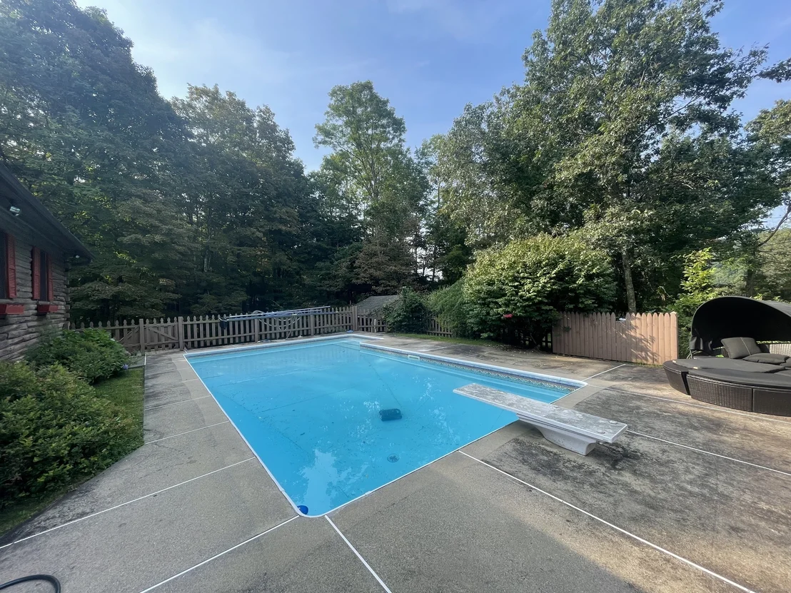 Photo of 3951 South Street