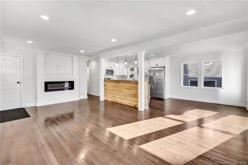 Photo of 39 Edgefield Avenue