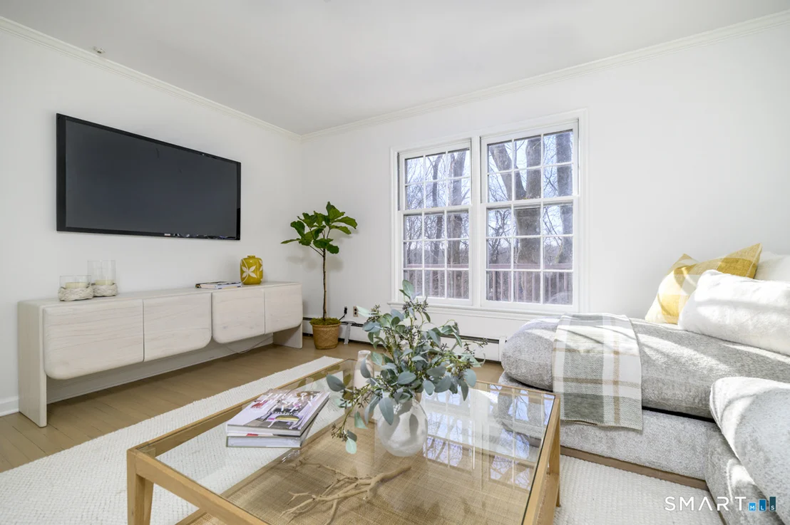 Photo of 1238 Westover Road