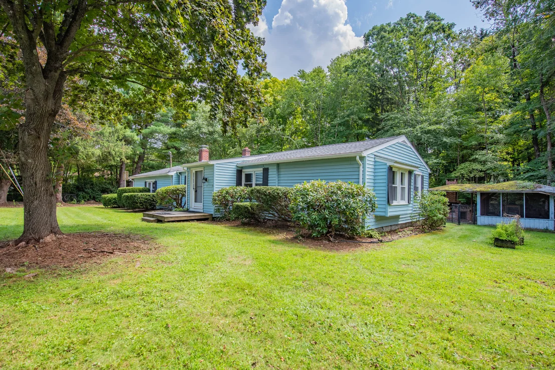 Photo of 2 Frisbie Circle