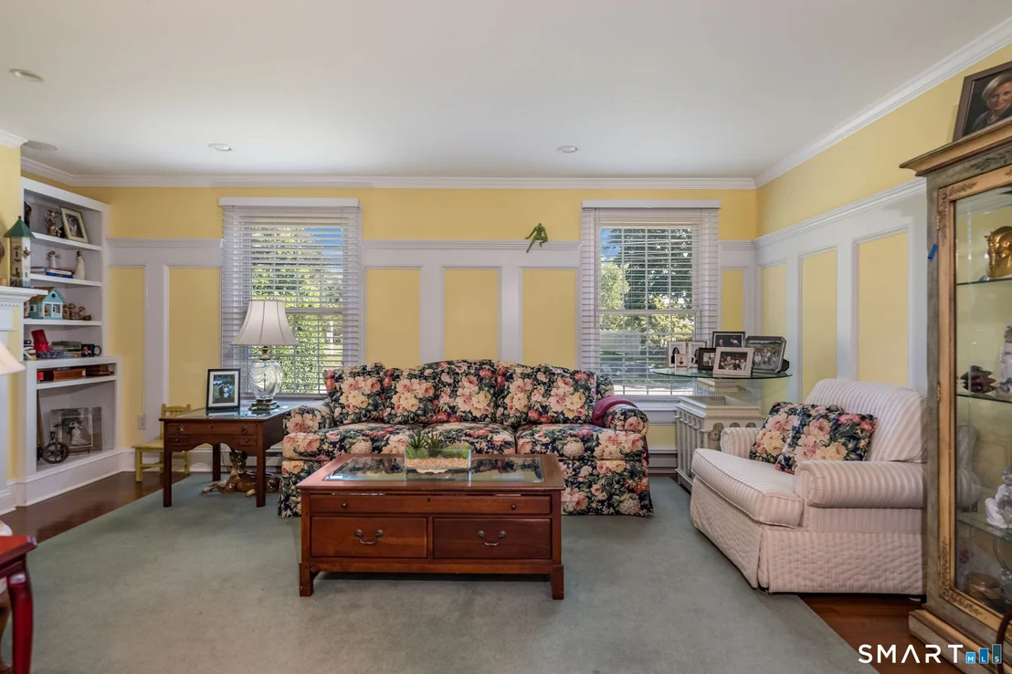 Photo of 145 Beach Park Road