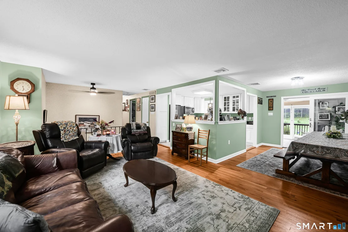 Photo of 379 Smith Pond Road
