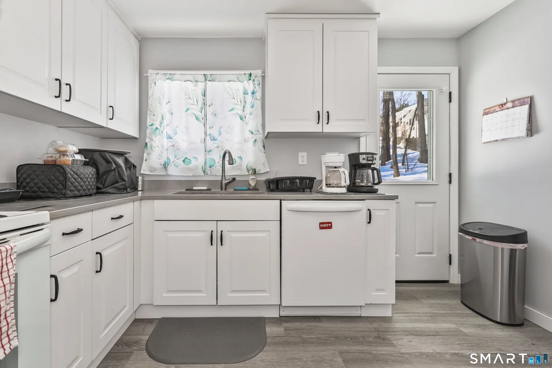 Photo of 41 Sunnybrook Bend