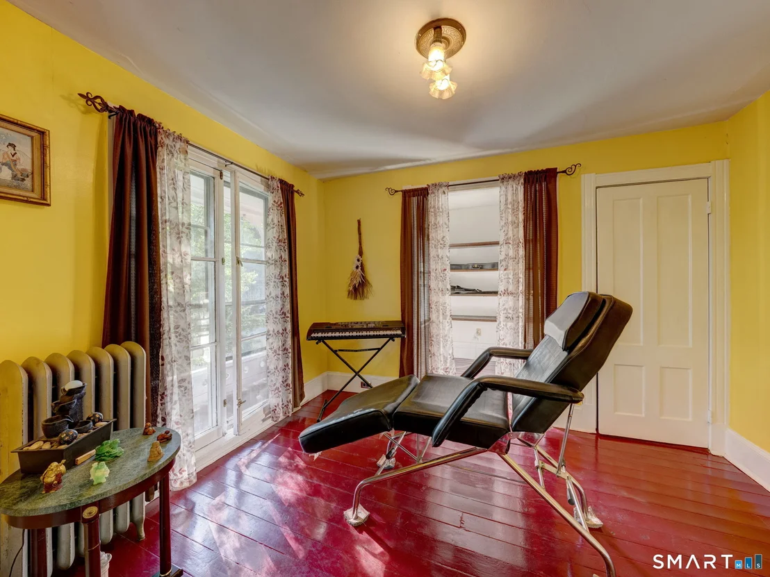 Photo of 293 Washington Street