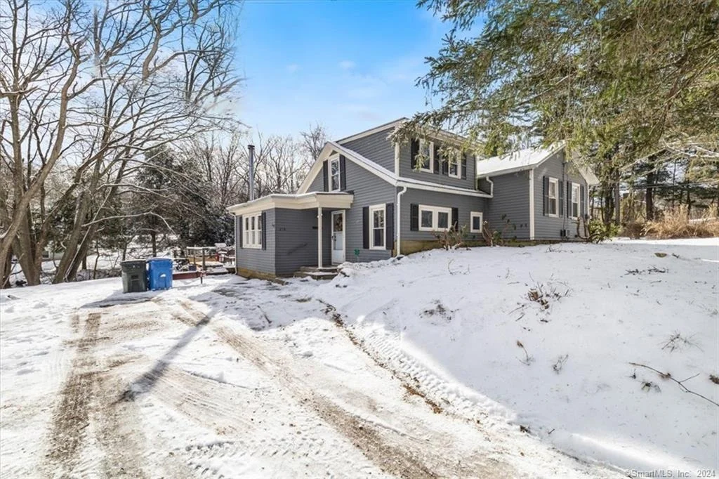 Photo of 218 Hunters Road