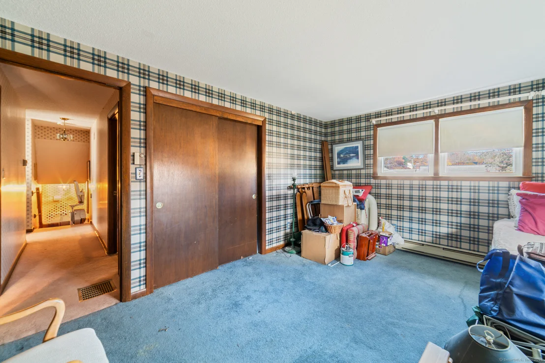Photo of 6 Ridgecrest Lane