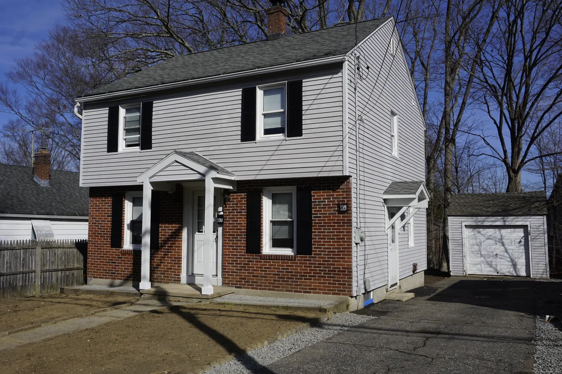 Photo of 87 Rosen Avenue