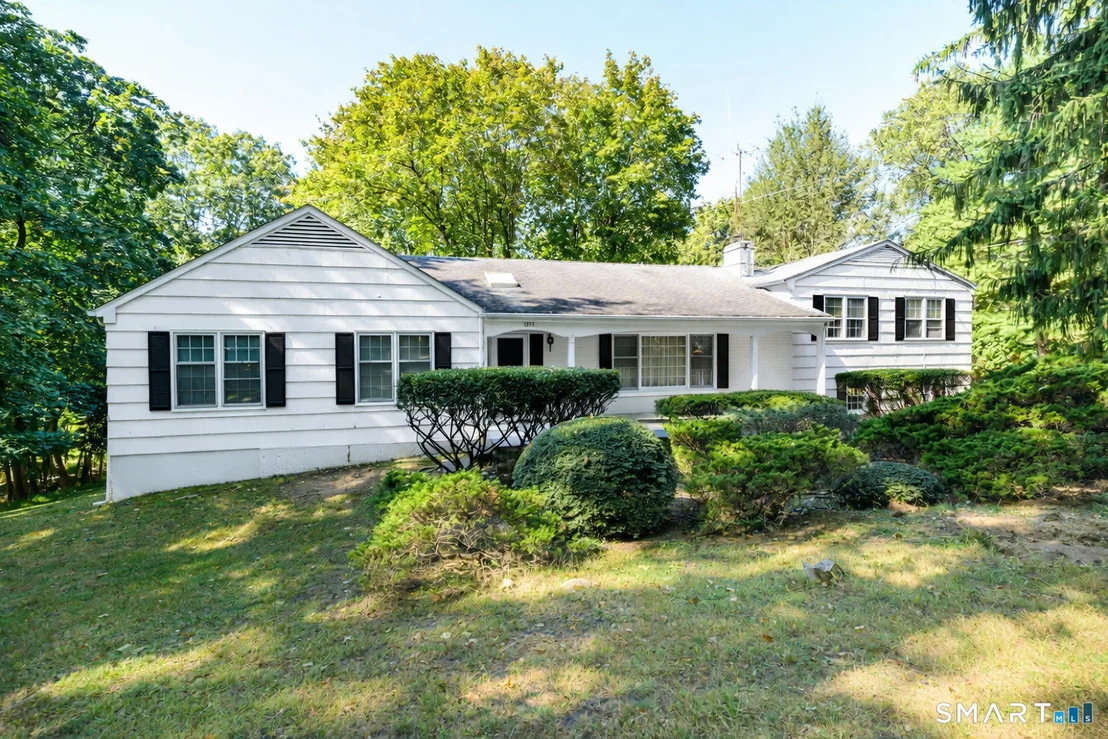 Photo of 1238 Westover Road