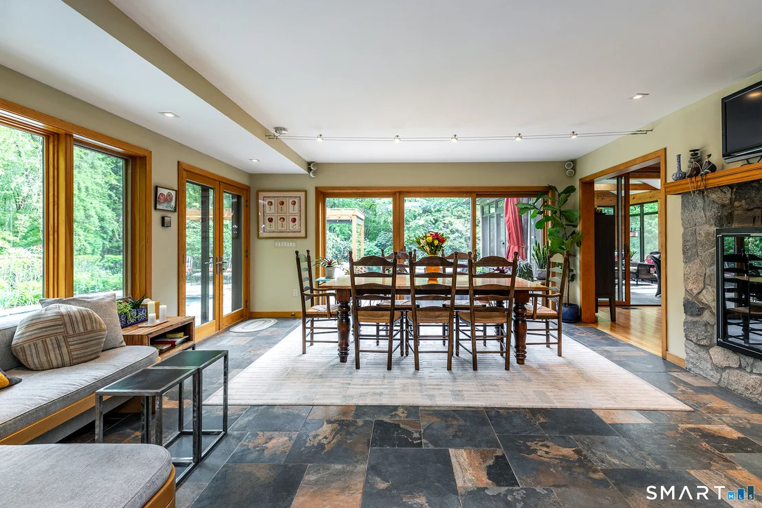 Photo of 51 Long Meadow Road