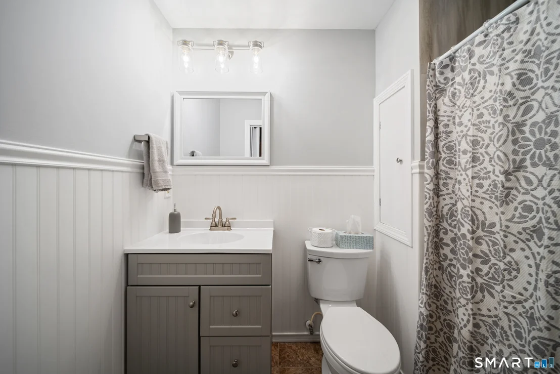 Photo of 137 Maple Hill Road