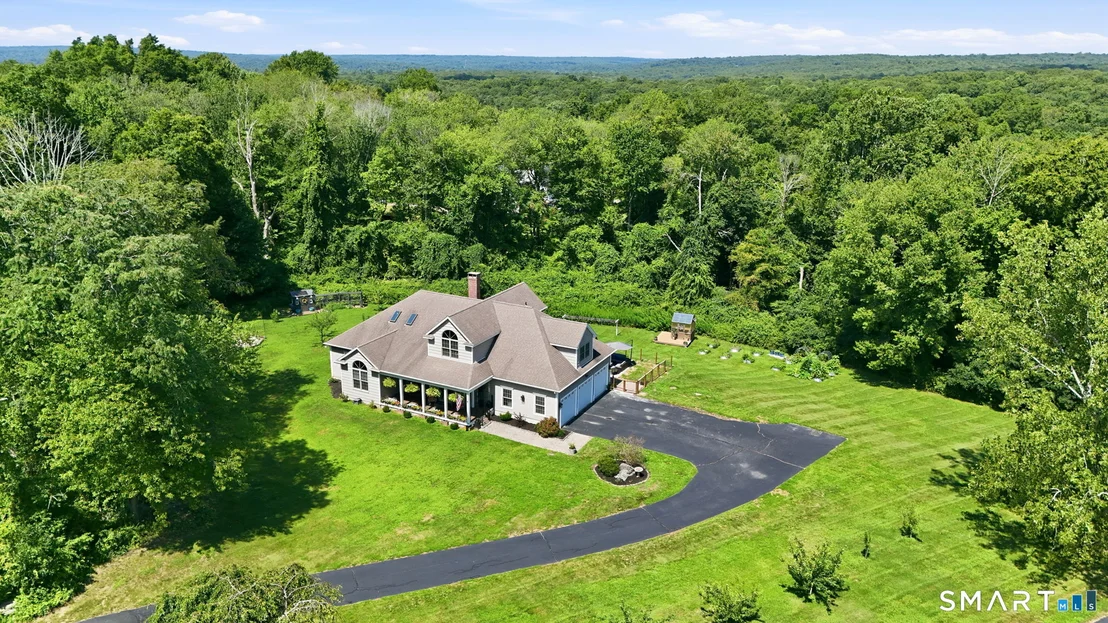 Photo of 210 Forsyth Road