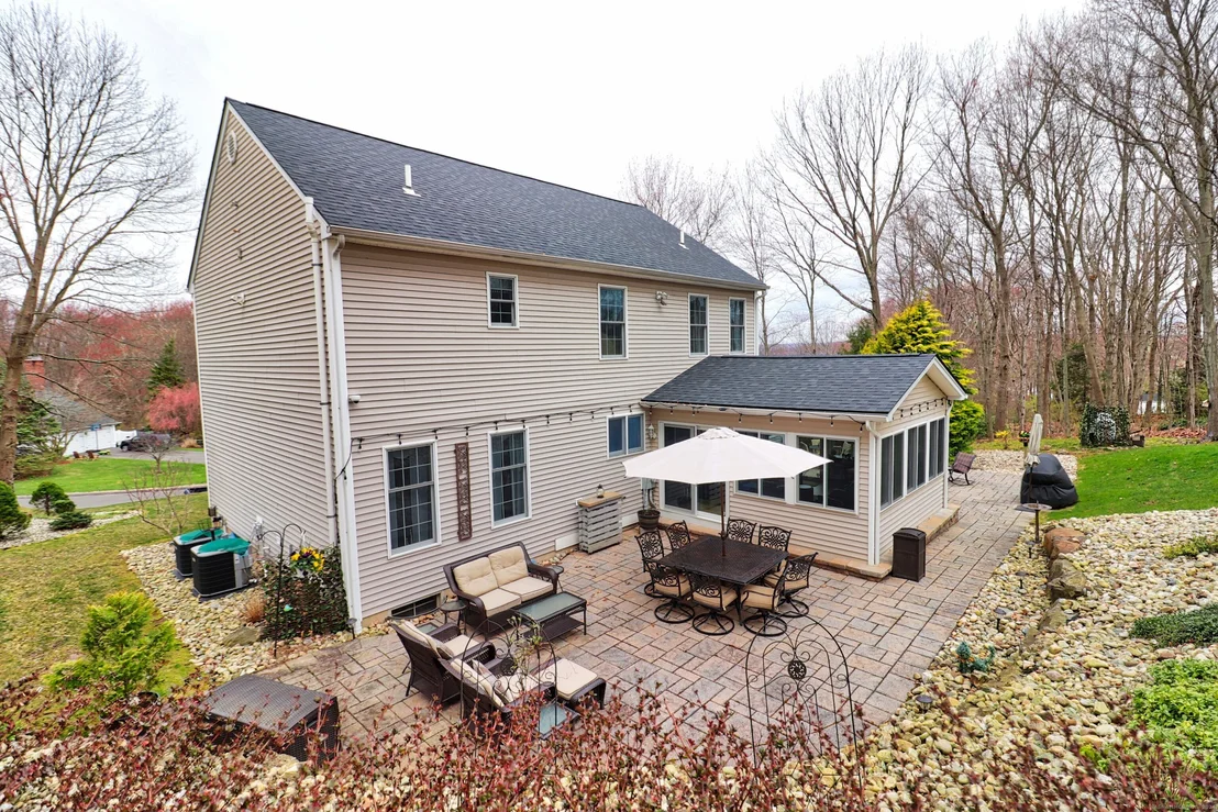 Photo of 129 Georgetown Drive