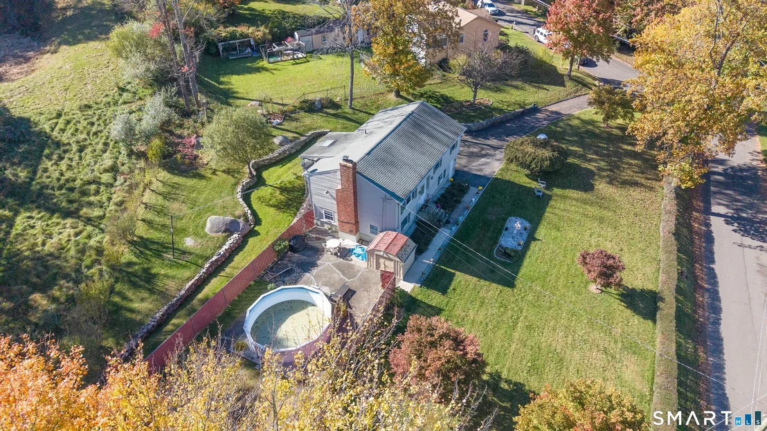 Photo of 2 Ken Oaks Drive