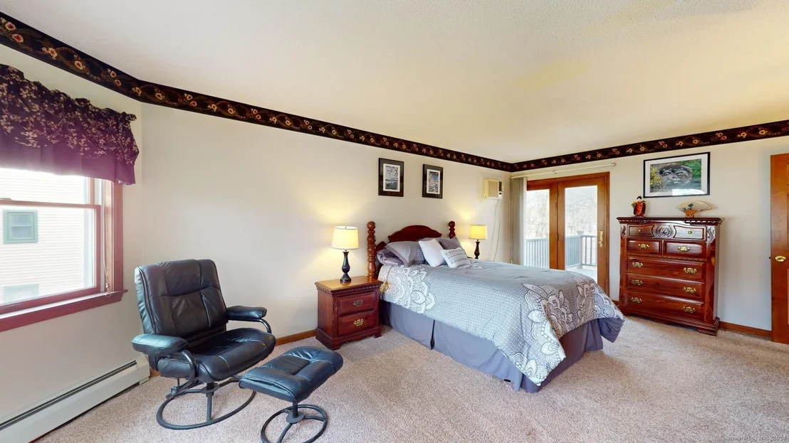 Photo of 18 Pinecrest Road