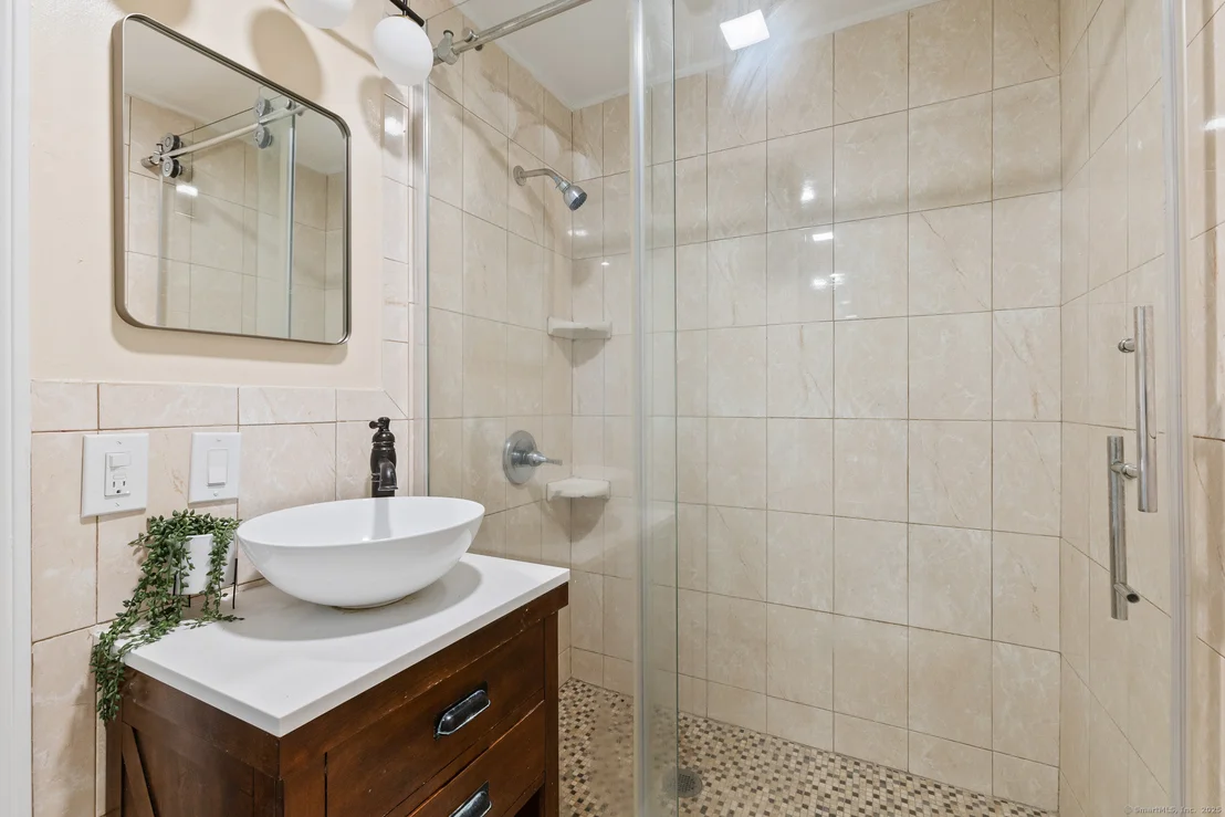 Photo of 577 Griffin Road
