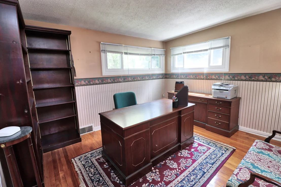 Photo of 215 Allerton Road