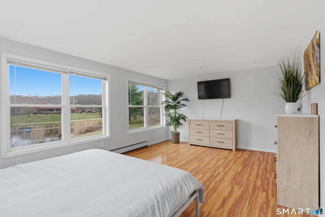 Photo of 178 Plain Hill Road