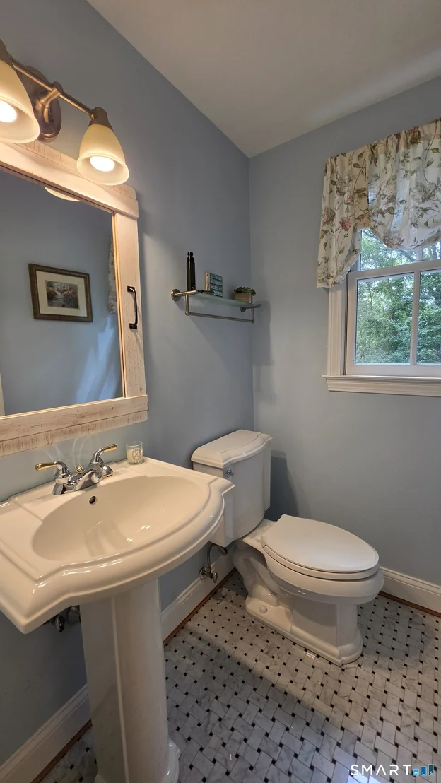 Photo of 261 Ridgewood Drive