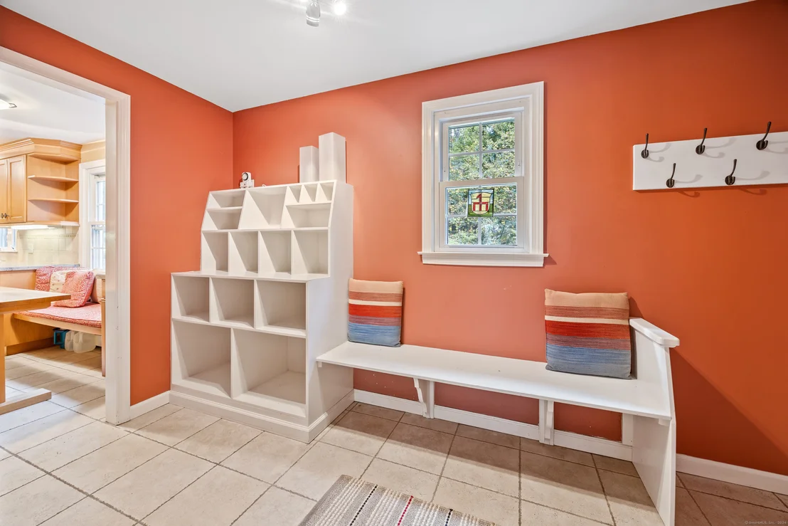 Photo of 1167 Marion Road
