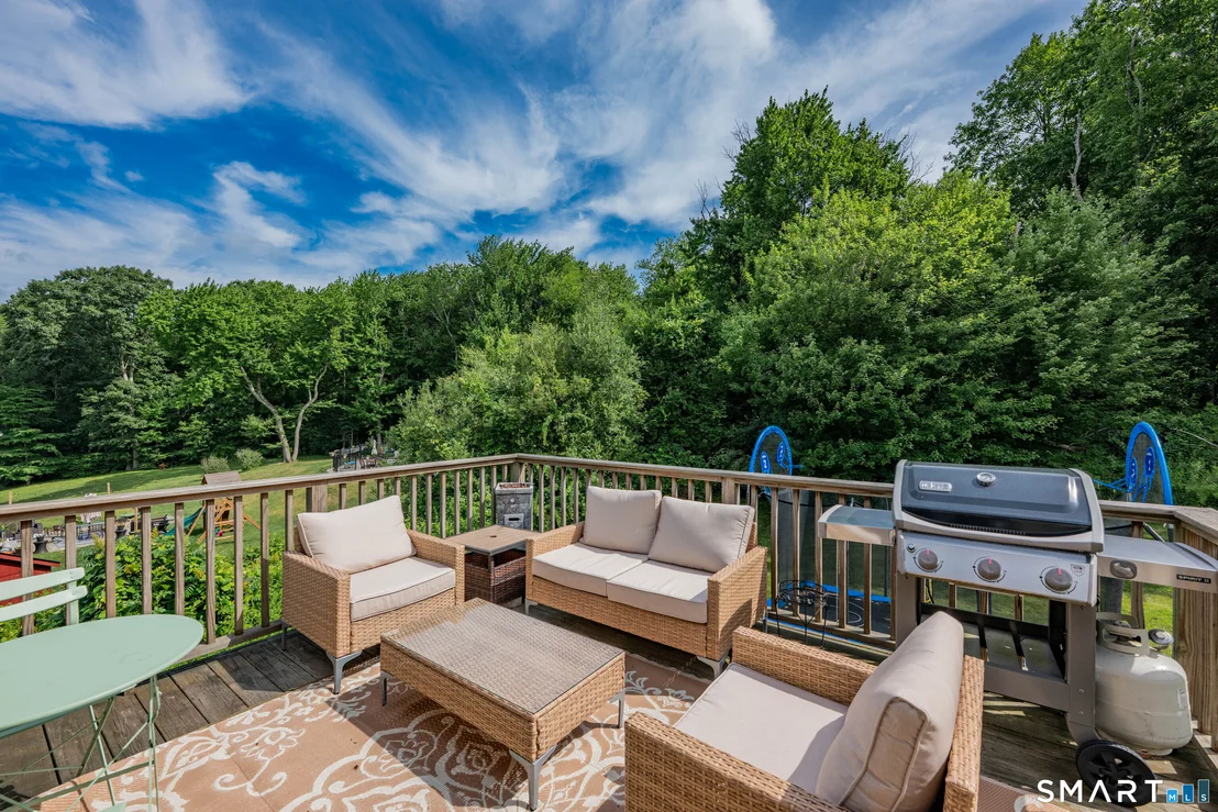 Photo of 122 Uconn Drive