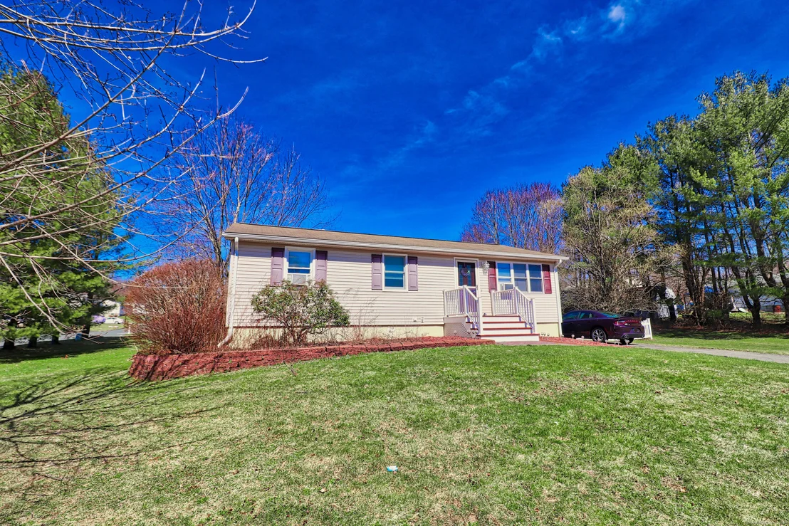 Photo of 237 Bradford Road