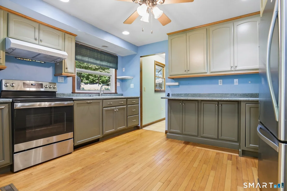 Photo of 10 Chris Drive