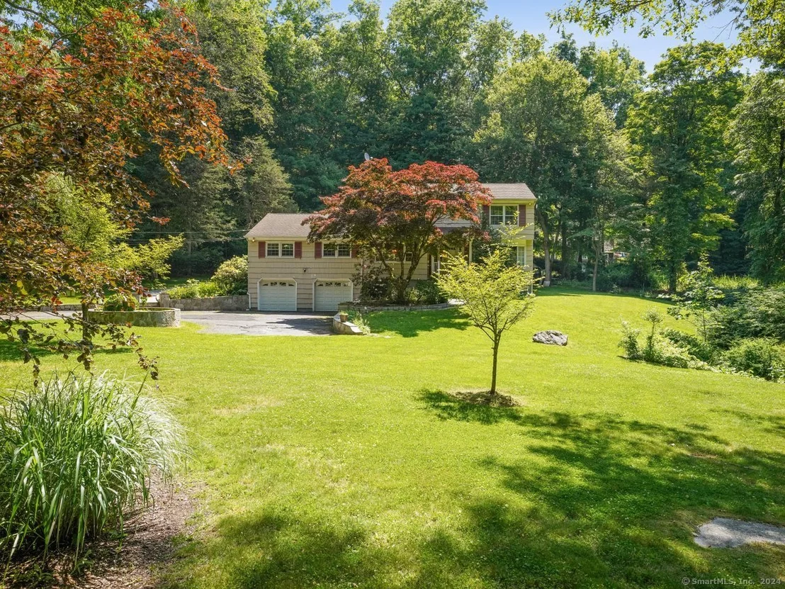 Photo of 5 Mohackemo Drive