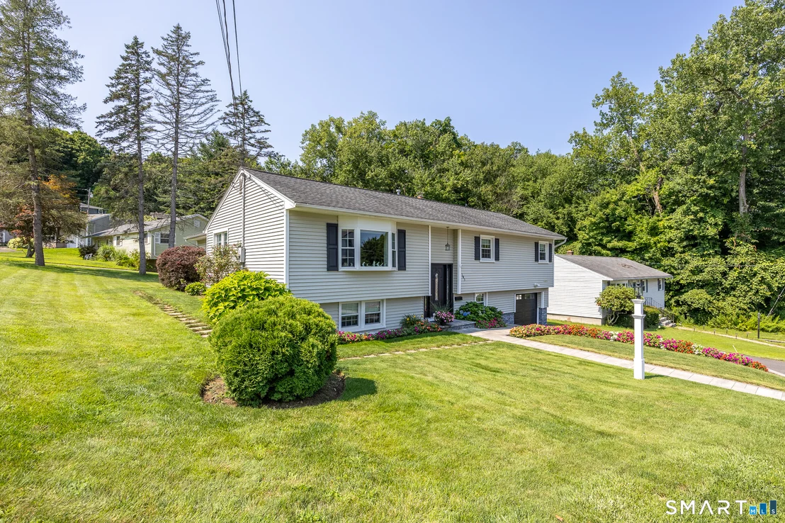 Photo of 183 Plainfield Drive