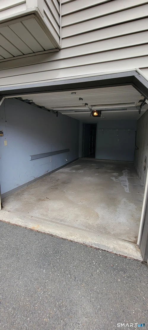Photo of Unit 2 at 10 Taft Pointe