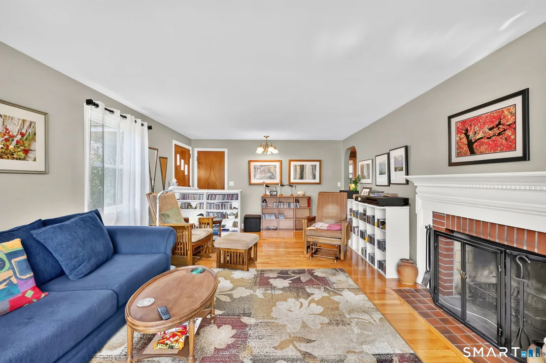 Photo of 104 Exeter Street