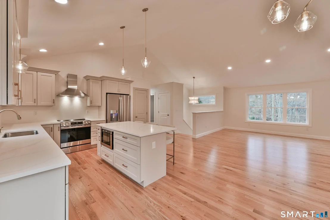 Photo of 187 Thompson Road