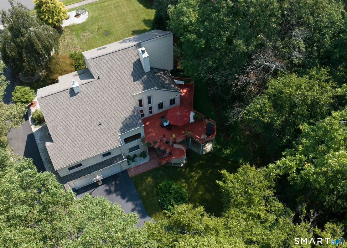 Photo of 73 Greentree Drive