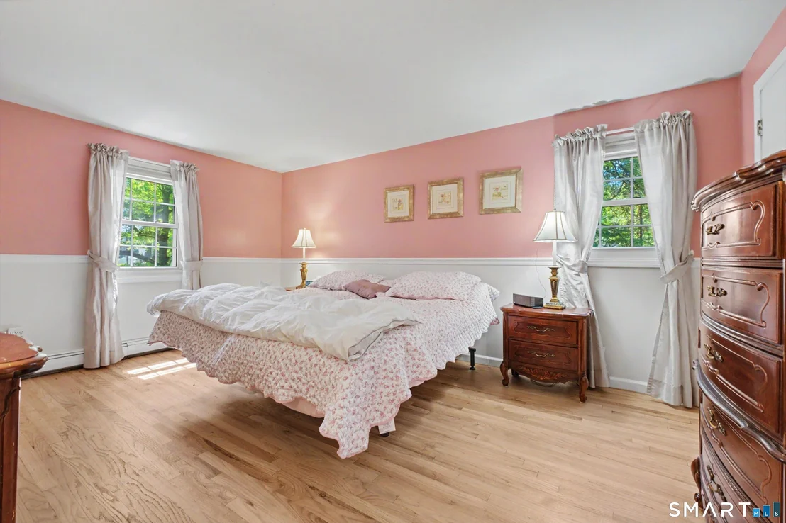 Photo of 36 Chimney Drive