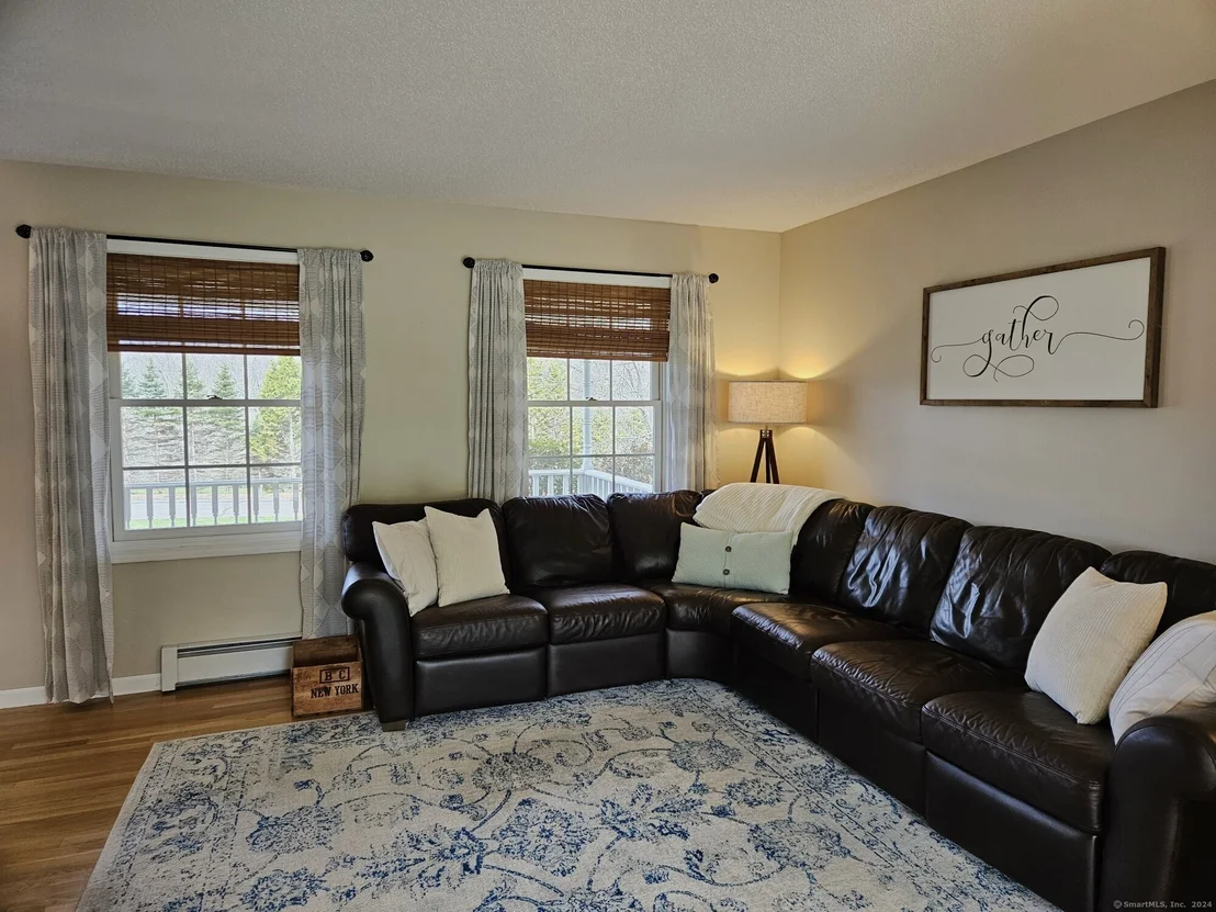 Photo of 28 Heron Hill Road
