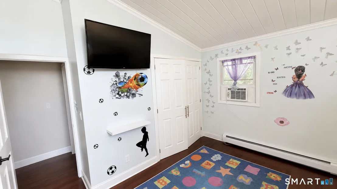 Photo of 1 Bayberry Drive