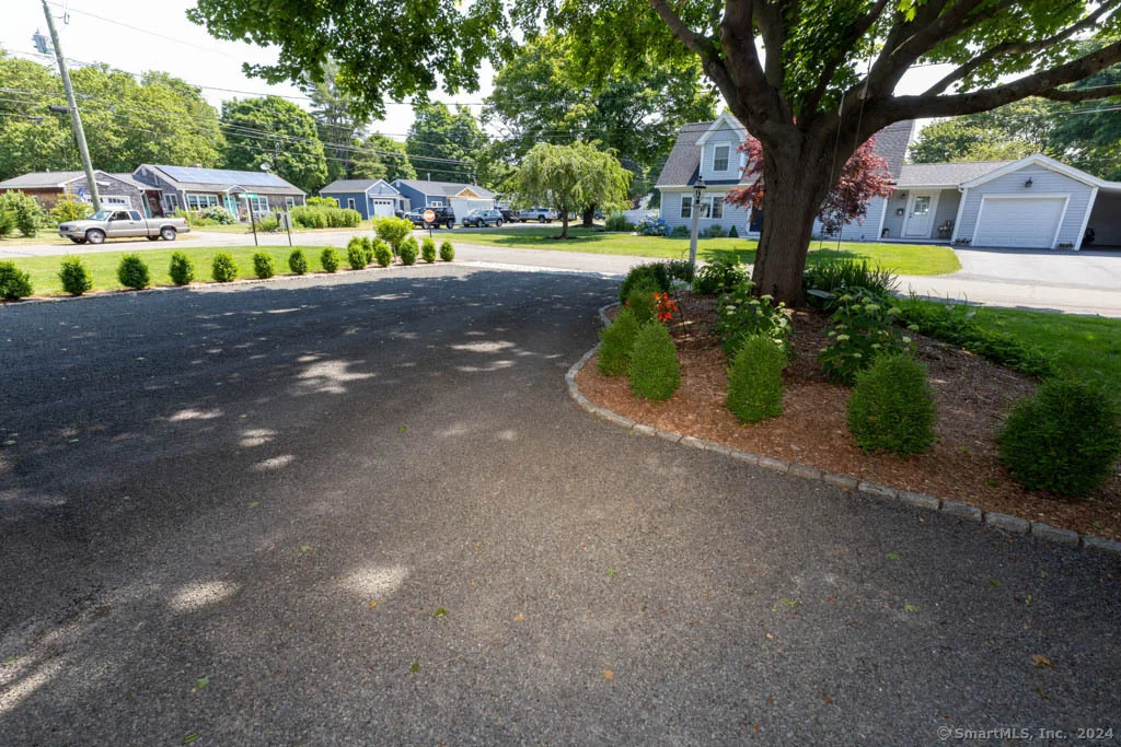 Photo of 8 Maynard Circle